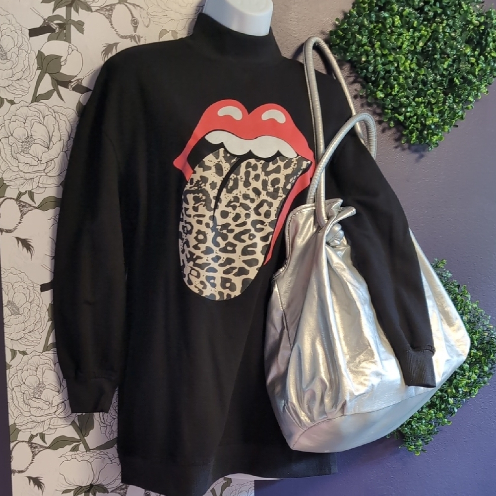 Cheetah Mouth Turtleneck Sweater - Picture 1 of 4
